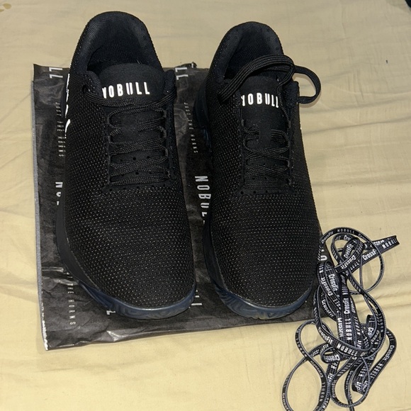 NOBULL Women’s Impact Trainers - Picture 2 of 7